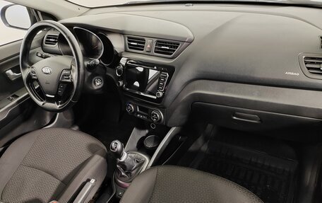 KIA Rio III рестайлинг, 2015 год, 999 000 рублей, 13 фотография