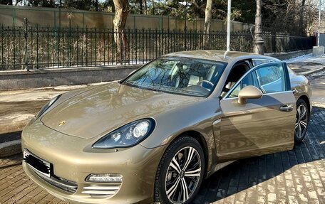 Porsche Panamera II рестайлинг, 2011 год, 3 800 000 рублей, 1 фотография