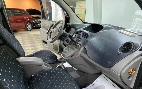 Renault Kangoo II рестайлинг, 2011 год, 869 000 рублей, 11 фотография