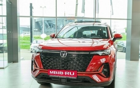 Changan CS35PLUS, 2024 год, 2 399 900 рублей, 2 фотография