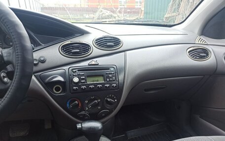 Ford Focus IV, 2001 год, 390 000 рублей, 2 фотография