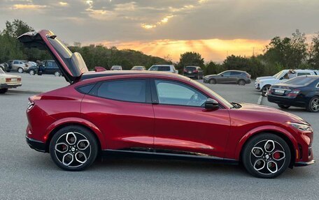 Ford Mustang Mach-E I, 2021 год, 4 000 000 рублей, 4 фотография