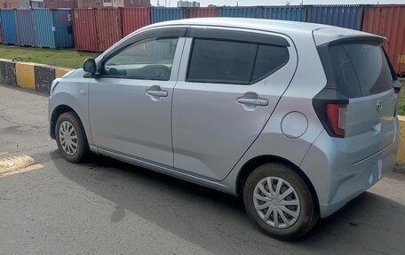 Daihatsu Mira e:S II, 2019 год, 730 000 рублей, 2 фотография