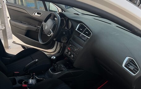 Citroen C4 II рестайлинг, 2011 год, 699 999 рублей, 19 фотография