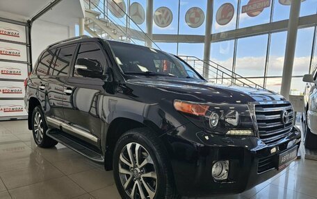 Toyota Land Cruiser 200, 2014 год, 4 940 000 рублей, 7 фотография