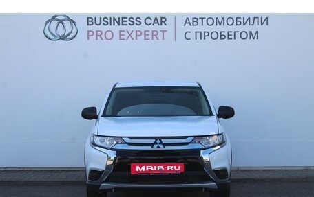 Mitsubishi Outlander III рестайлинг 3, 2017 год, 2 094 000 рублей, 2 фотография