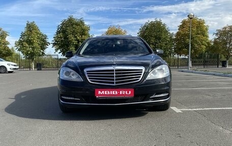 Mercedes-Benz S-Класс, 2010 год, 1 830 000 рублей, 1 фотография