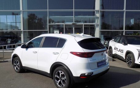 KIA Sportage IV рестайлинг, 2021 год, 2 670 000 рублей, 5 фотография