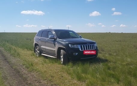 Jeep Grand Cherokee, 2012 год, 2 100 000 рублей, 15 фотография