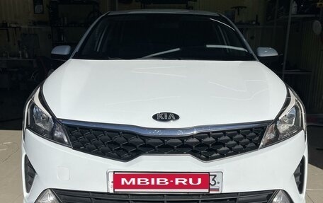 KIA Rio IV, 2021 год, 1 300 000 рублей, 23 фотография