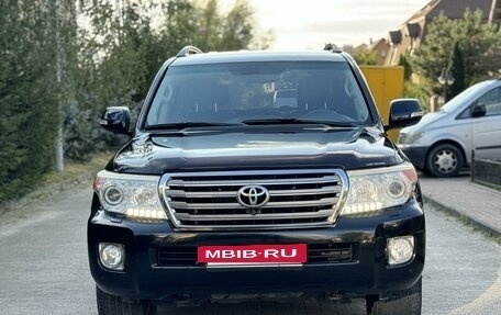 Toyota Land Cruiser 200, 2012 год, 5 500 000 рублей, 2 фотография