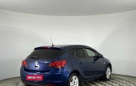 Opel Astra J, 2011 год, 940 000 рублей, 5 фотография