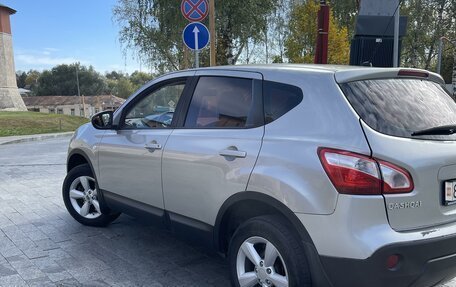 Nissan Qashqai, 2010 год, 950 000 рублей, 4 фотография