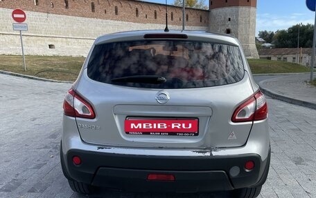 Nissan Qashqai, 2010 год, 950 000 рублей, 3 фотография