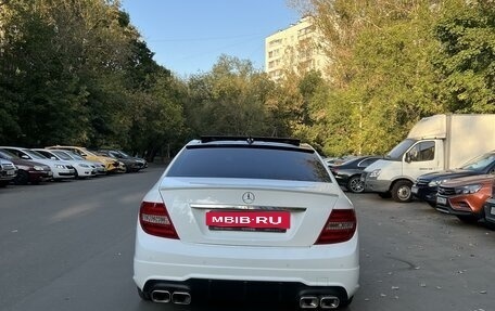 Mercedes-Benz C-Класс, 2013 год, 2 300 000 рублей, 4 фотография