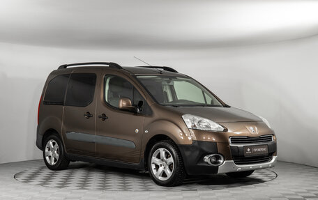 Peugeot Partner II рестайлинг 2, 2012 год, 890 000 рублей, 2 фотография