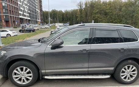 Volkswagen Touareg III, 2011 год, 3 фотография