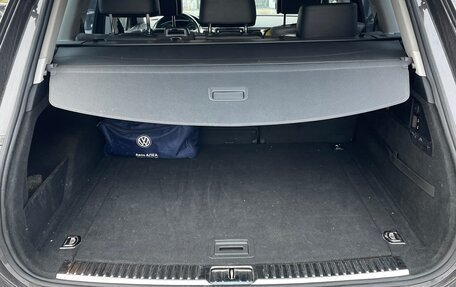 Volkswagen Touareg III, 2011 год, 21 фотография