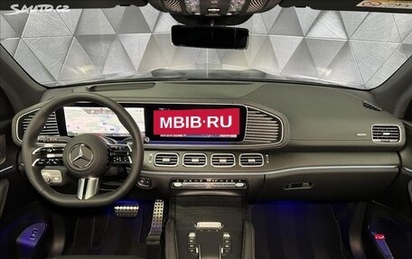 Mercedes-Benz GLS, 2024 год, 13 500 000 рублей, 6 фотография