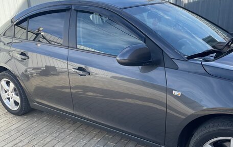 Chevrolet Cruze II, 2011 год, 850 000 рублей, 6 фотография