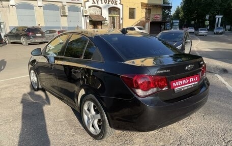 Chevrolet Cruze II, 2009 год, 690 000 рублей, 4 фотография