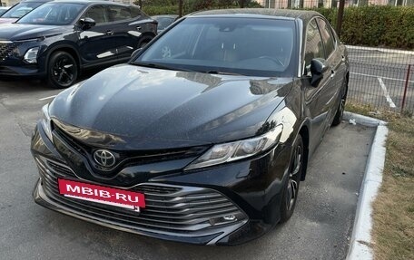 Toyota Camry, 2019 год, 3 000 000 рублей, 3 фотография