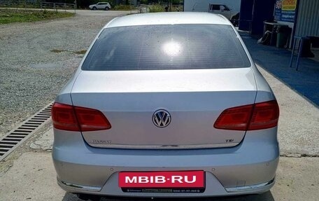 Volkswagen Passat B7, 2011 год, 1 300 000 рублей, 3 фотография