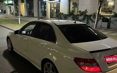 Mercedes-Benz C-Класс, 2010 год, 1 100 000 рублей, 5 фотография