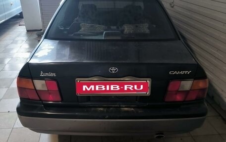 Toyota Camry V40, 1998 год, 499 000 рублей, 3 фотография