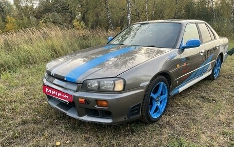 Nissan Skyline, 1999 год, 790 000 рублей, 5 фотография