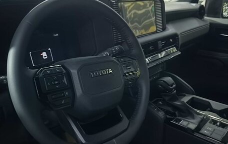 Toyota Land Cruiser Prado, 2024 год, 9 600 000 рублей, 7 фотография