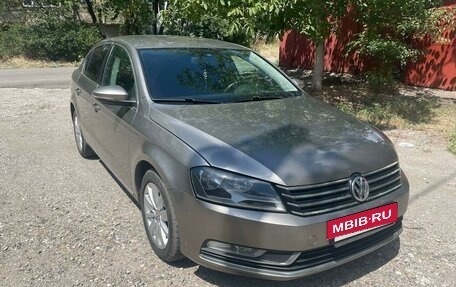 Volkswagen Passat B7, 2012 год, 1 200 000 рублей, 6 фотография