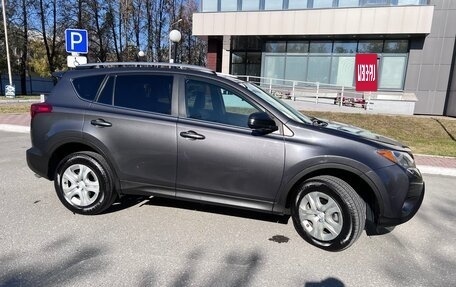 Toyota RAV4, 2015 год, 2 320 000 рублей, 5 фотография