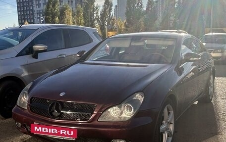 Mercedes-Benz CLS, 2006 год, 1 100 000 рублей, 2 фотография