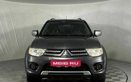 Mitsubishi Pajero Sport II рестайлинг, 2013 год, 1 599 000 рублей, 2 фотография