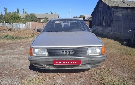 Audi 100, 1983 год, 190 000 рублей, 3 фотография