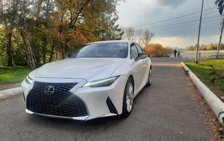 Lexus IS III, 2021 год, 3 630 000 рублей, 4 фотография