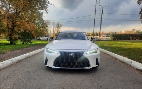 Lexus IS III, 2021 год, 3 630 000 рублей, 19 фотография