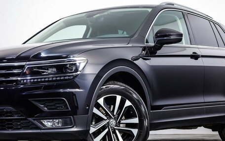 Volkswagen Tiguan II, 2019 год, 3 289 000 рублей, 18 фотография