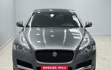 Jaguar XF II, 2017 год, 2 700 000 рублей, 4 фотография