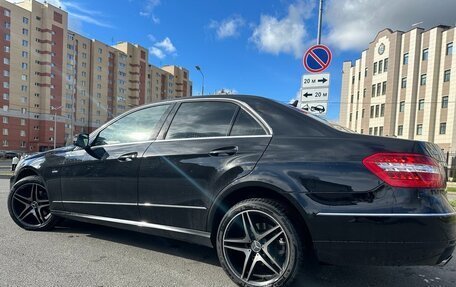 Mercedes-Benz E-Класс, 2010 год, 1 400 000 рублей, 1 фотография