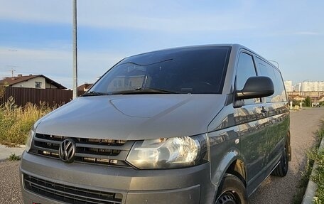 Volkswagen Caravelle T5, 2013 год, 1 999 999 рублей, 10 фотография