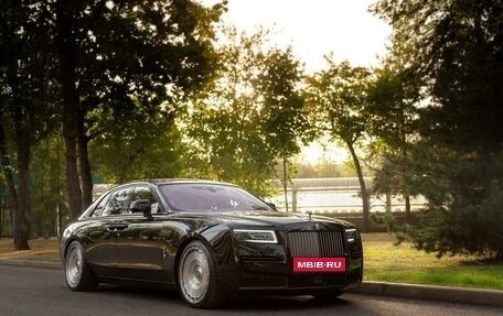 Rolls-Royce Ghost Series II рестайлинг, 2021 год, 53 000 000 рублей, 13 фотография