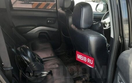 Mitsubishi Outlander III рестайлинг 3, 2007 год, 1 270 000 рублей, 13 фотография