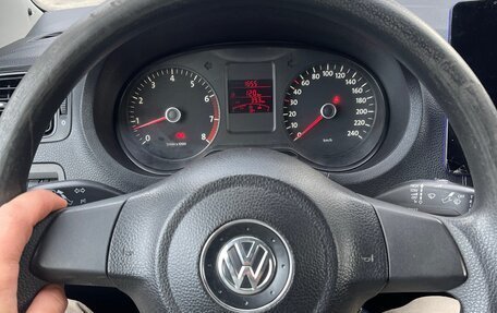 Volkswagen Polo VI (EU Market), 2013 год, 720 000 рублей, 14 фотография