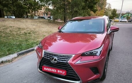 Lexus NX I, 2017 год, 3 600 000 рублей, 8 фотография