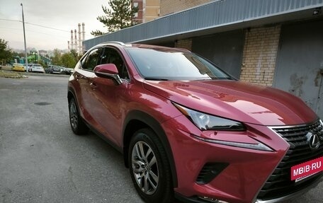 Lexus NX I, 2017 год, 3 600 000 рублей, 5 фотография