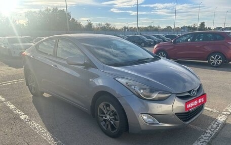 Hyundai Elantra V, 2013 год, 955 000 рублей, 2 фотография