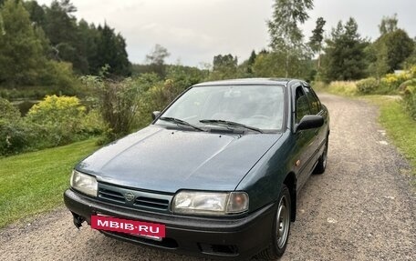 Nissan Primera II рестайлинг, 1993 год, 150 000 рублей, 2 фотография