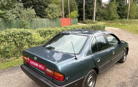 Nissan Primera II рестайлинг, 1993 год, 150 000 рублей, 13 фотография